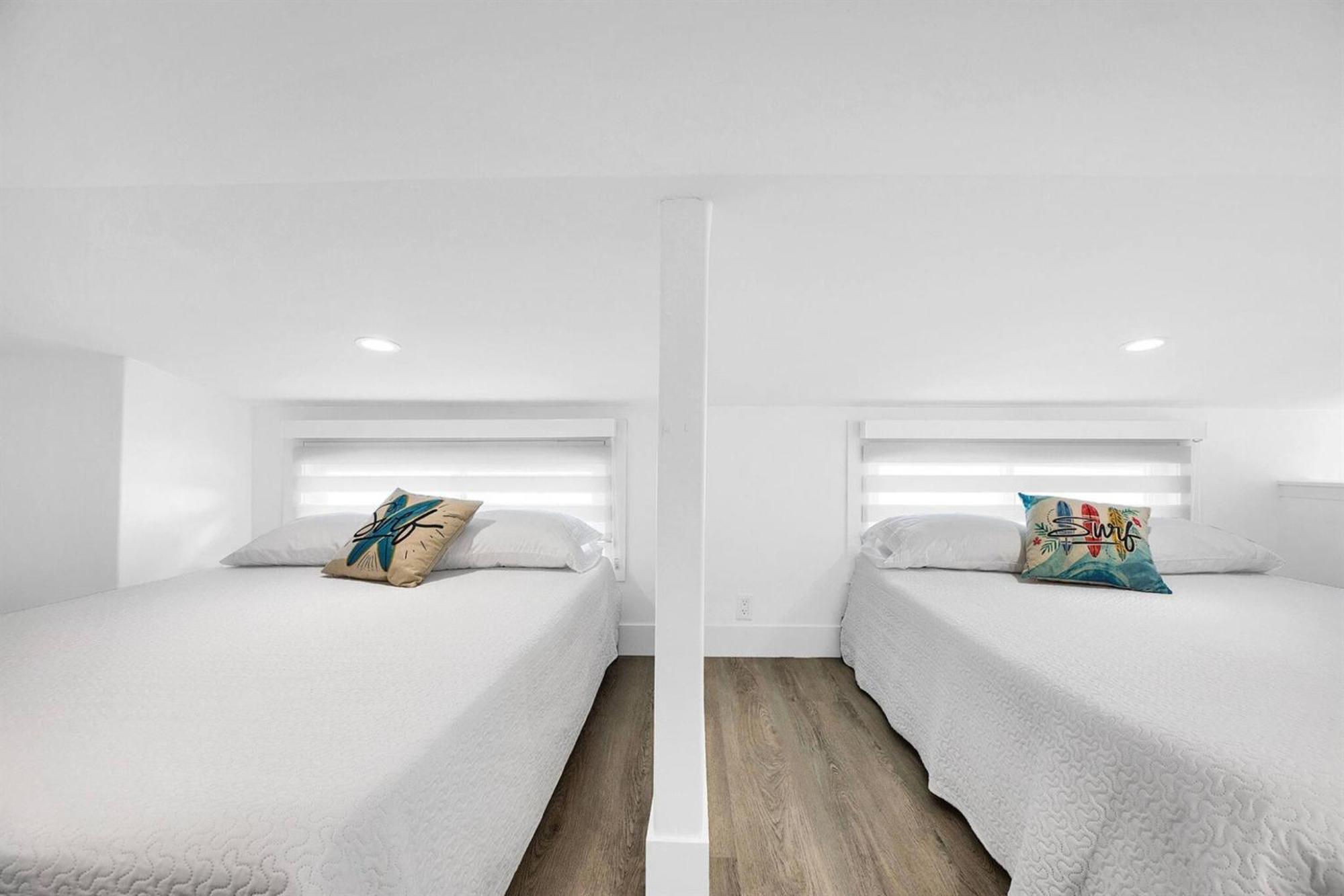 Tiny Home On Waterfront, Bay Views, Deck, Pool Jewfish Pokoj fotografie
